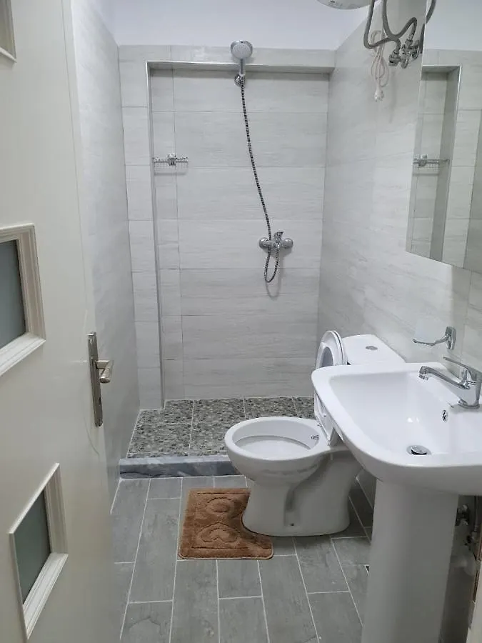 Bed & Breakfast 21-Rooms Tirana
